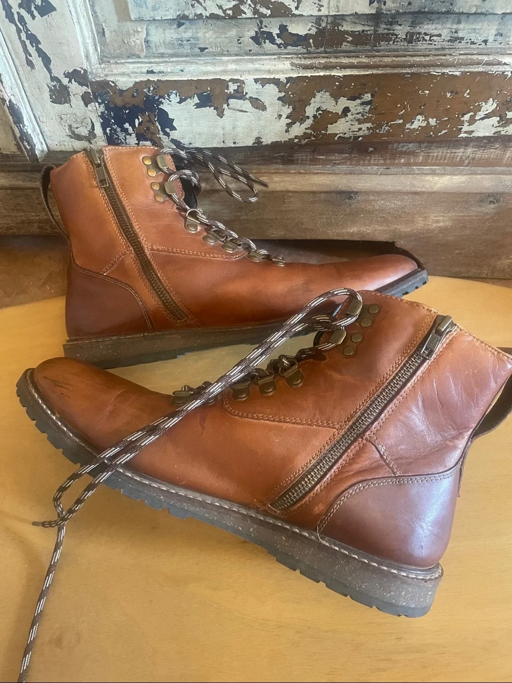Bar III Men's Cognac Brown Leather‎ Lace-Up Hiking Boots size 10